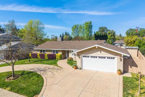 1431 Mcclaren Dr, Carmichael, CA, 95608-5916 | Card Image