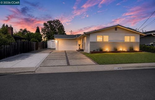 1878 Queens Rd, Concord, CA, 94519-1722 | Card Image