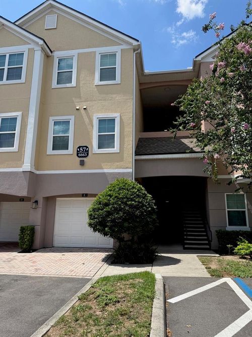 206-6663 Queens Borough Ave, ORLANDO, FL, 32835-7561 | Card Image