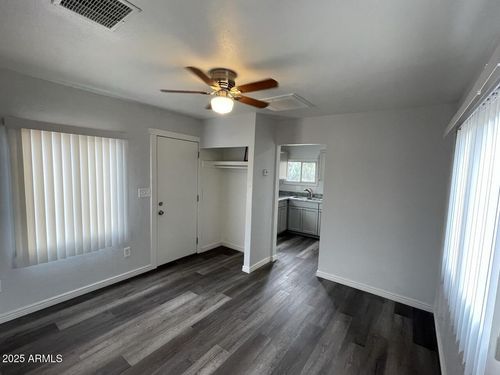 bk-hs-737 S 2nd St, Phoenix, AZ, 85004-2605 | Card Image