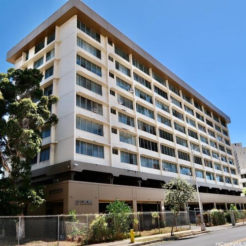 302-2977 Ala Ilima St, Honolulu, HI, 96818-2530 | Card Image