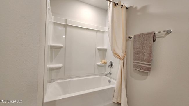Bathroom2 | Image 23