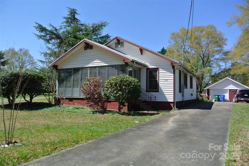 166 Kentucky St, Spindale, NC, 28160-2109 | Card Image