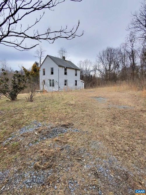 2850 King Solomons Ln, Esmont, VA, 22937-1936 | Card Image