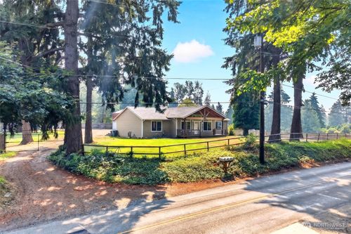 10516 36th St E, Edgewood, WA, 98372-1715 | Card Image