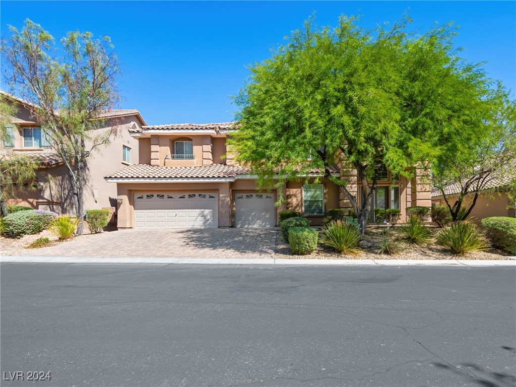 Dolce Volpe Ave, Las Vegas, NV 89178