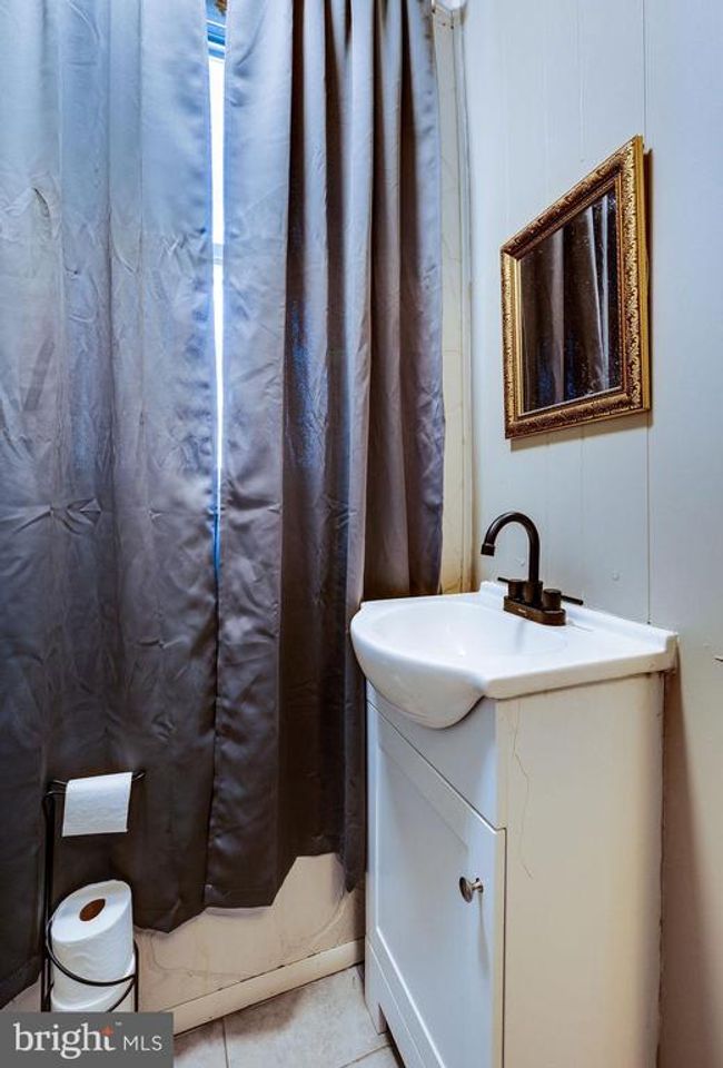 2622 Perkiomen Ave, House other with 4 bedrooms, 2 bathrooms and null parking in READING PA | Image 20