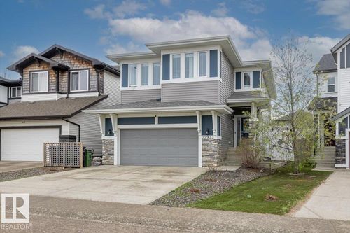 22933 94a Ave Nw, Edmonton, AB, T5T7B5 | Card Image