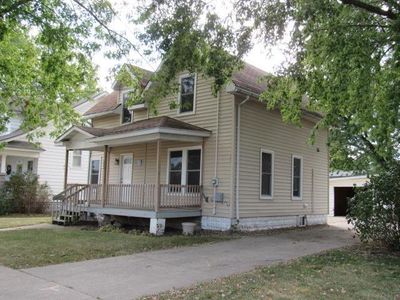 604 New Street, House other with 2 bedrooms, 1 bathrooms and null parking in Manchester IA | Image 1