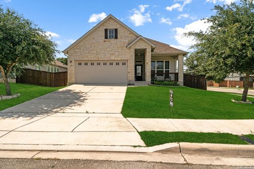 6661 Bowie Cv, Schertz, TX, 78108-3688 | Card Image