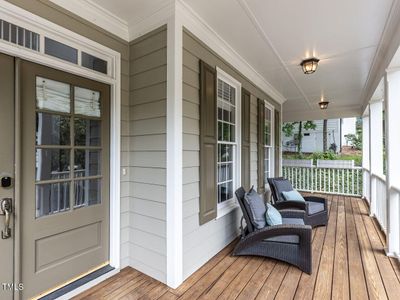 007-1280x960-front-porch | Image 2