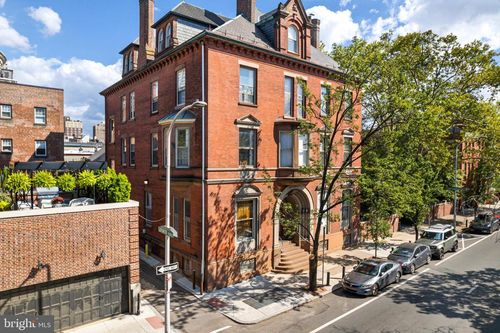apt-a-251 S 22nd St, PHILADELPHIA, PA, 19103-3811 | Card Image