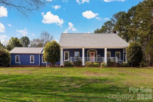 2107 Eakle Dr, Rock Hill, SC, 29732-1117 | Card Image