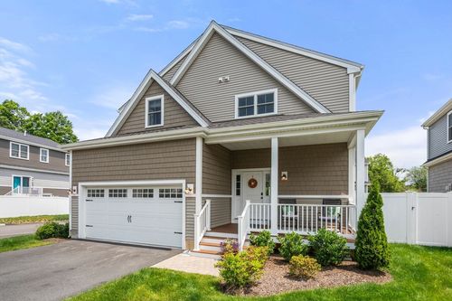 34-34 Sumner St, Norfolk, MA, 02056-1857 | Card Image