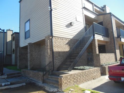 apt-218-3022 Forest Ln, Dallas, TX, 75234-2725 | Card Image