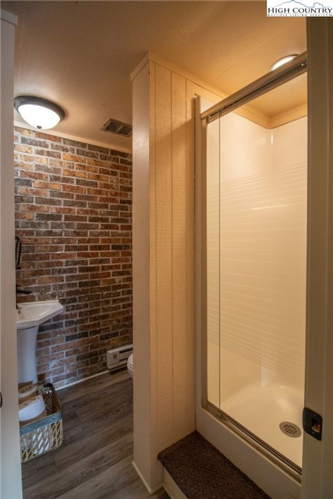 UNIT-7 - 104 Snowplow Ln, Condo with 3 bedrooms, 3 bathrooms and null parking in Beech Mountain NC | Image 29
