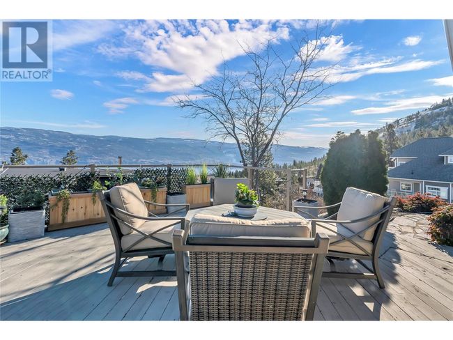 12018 Trayler Pl, House other with 3 bedrooms, 2 bathrooms and 1 parking in Summerland BC | Image 24
