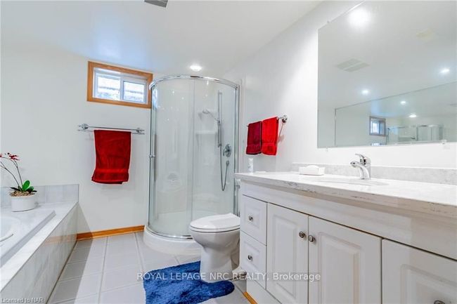 601 Bunting Rd, House other with 3 bedrooms, 2 bathrooms and 6 parking in Saint Catharines ON | Image 30