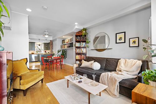 43 Willow Ter, Hoboken, NJ, 07030-2812 | Card Image