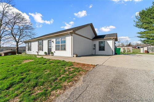 8420 Jill Cir Nw, Ramsey, IN, 47166-8404 | Card Image