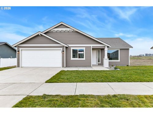 145 Sw Eagle Dr, Boardman, OR, 97818-8107 | Card Image