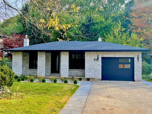 49 Spruceside Cres, Fonthill, ON, L3E0E6 | Card Image