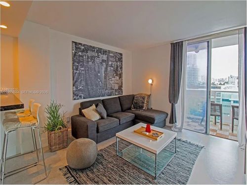 802-1035 W Ave 802, Miami Beach, FL, 33139 | Card Image