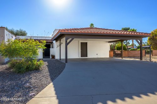 230 E Paseo De Golf, Green Valley, AZ, 85614-3317 | Card Image