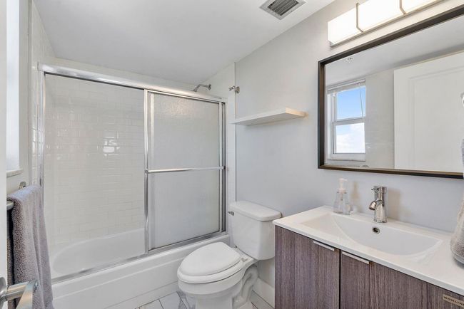 Primary Bath | Image 15