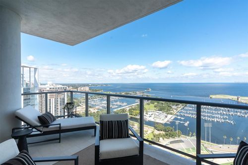 3003-301 1st St S, ST PETERSBURG, FL, 33701-4782 | Card Image