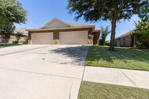 1312 Piedmont Dr, Mansfield, TX, 76063-6042 | Card Image