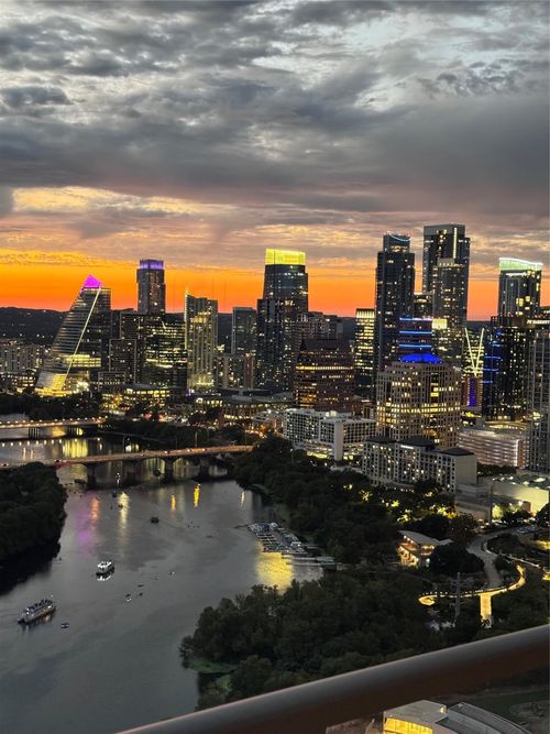 3703-44 East Ave, Austin, TX, 78701 | Card Image