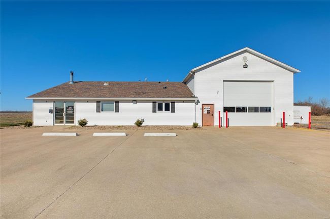 1665 S State St, Home with 0 bedrooms, 0 bathrooms and null parking in Jerseyville IL | Image 47