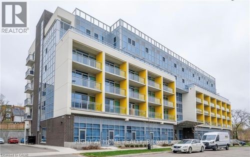 306-257 Hemlock St, Waterloo, ON, N2L0K2 | Card Image
