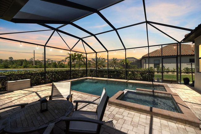 Stunning Florida Sunsets from your full Lanai | Image 34