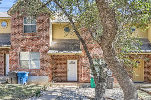 4105 St Charles Bay, San Antonio, TX, 78229-2085 | Card Image
