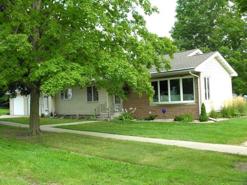 312 E 4th Street, St. Ansgar, IA, 50472 | Card Image