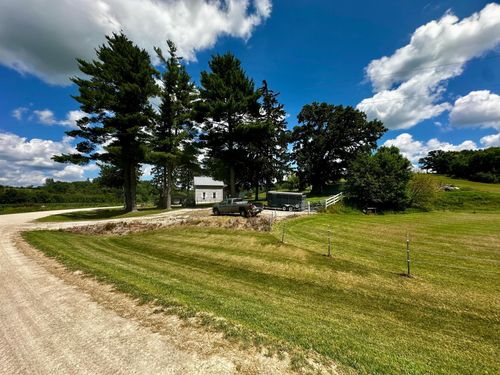 46040 County 29, Mabel, MN, 55954-1410 | Card Image