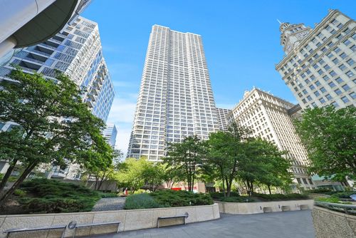 unit-4510-405 N Wabash Ave, CHICAGO, IL, 60611-5688 | Card Image