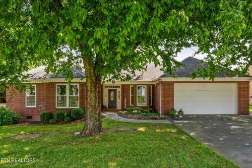 204 Battery Hill Cir, Knoxville, TN, 37934-6631 | Card Image