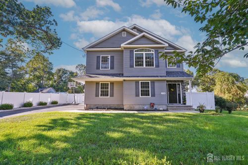 1718 W 4th St, Piscataway, NJ, 08854-1655 | Card Image