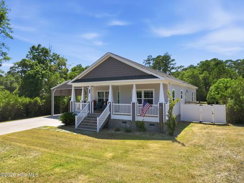 416 Ocean Spray Dr, Cedar Point, NC, 28584-9317 | Card Image