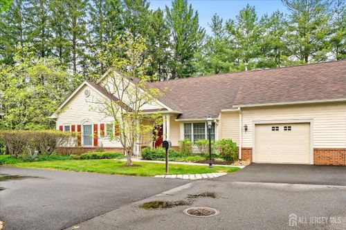 4 Douglas Fir Ct, PRINCETON, NJ, 08540-5043 | Card Image
