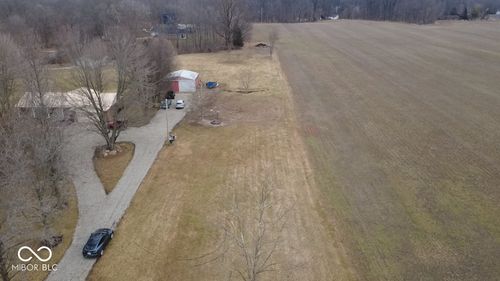 7700 E County Road 525 N, Coatesville, IN, 46121-8909 | Card Image