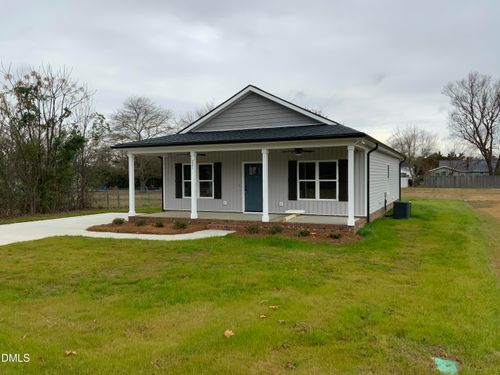 221 E Jackson St, Coats, NC, 27521-8153 | Card Image