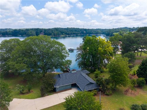 106 Clearwater Dr, Seneca, SC, 29672-2301 | Card Image