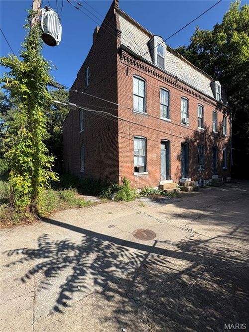 r-1418 Bremen Ave, Saint Louis, MO, 63107-2902 | Card Image