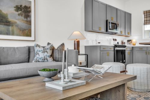 135 Lead Ln, Chattanooga, TN, 37405-2444 | Card Image