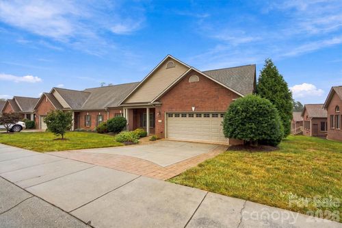808 3rd St Ne, Conover, NC, 28613-1792 | Card Image
