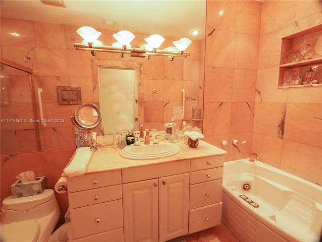 4557 N Jefferson Ave, House other with 5 bedrooms, 4 bathrooms and null parking in Miami Beach FL | Image 7